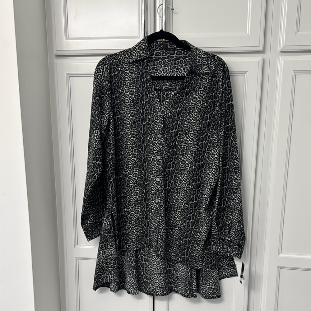 Leopard Print Black and Gray Women's Top NWT